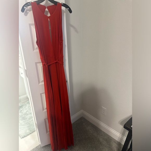 HALSTON RED SLEEVELESS OPEN-BACK MATTE JERSEY GOWN SIZE 16 - Picture 6 of 10